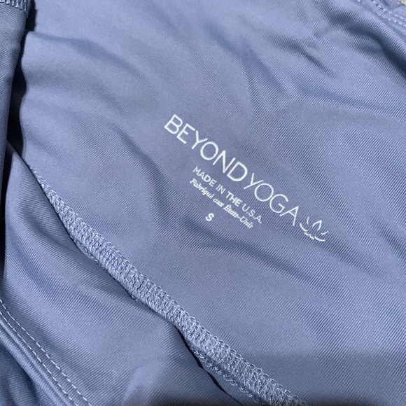 Beyond Yoga leggings - Picture 3 of 3